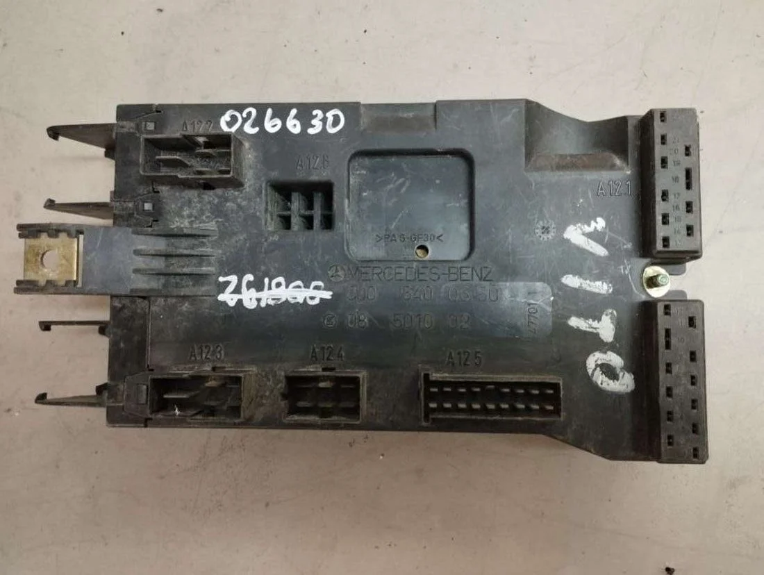 Блок предохранителей 0005400650 Mercedes-Benz Vito W638 0