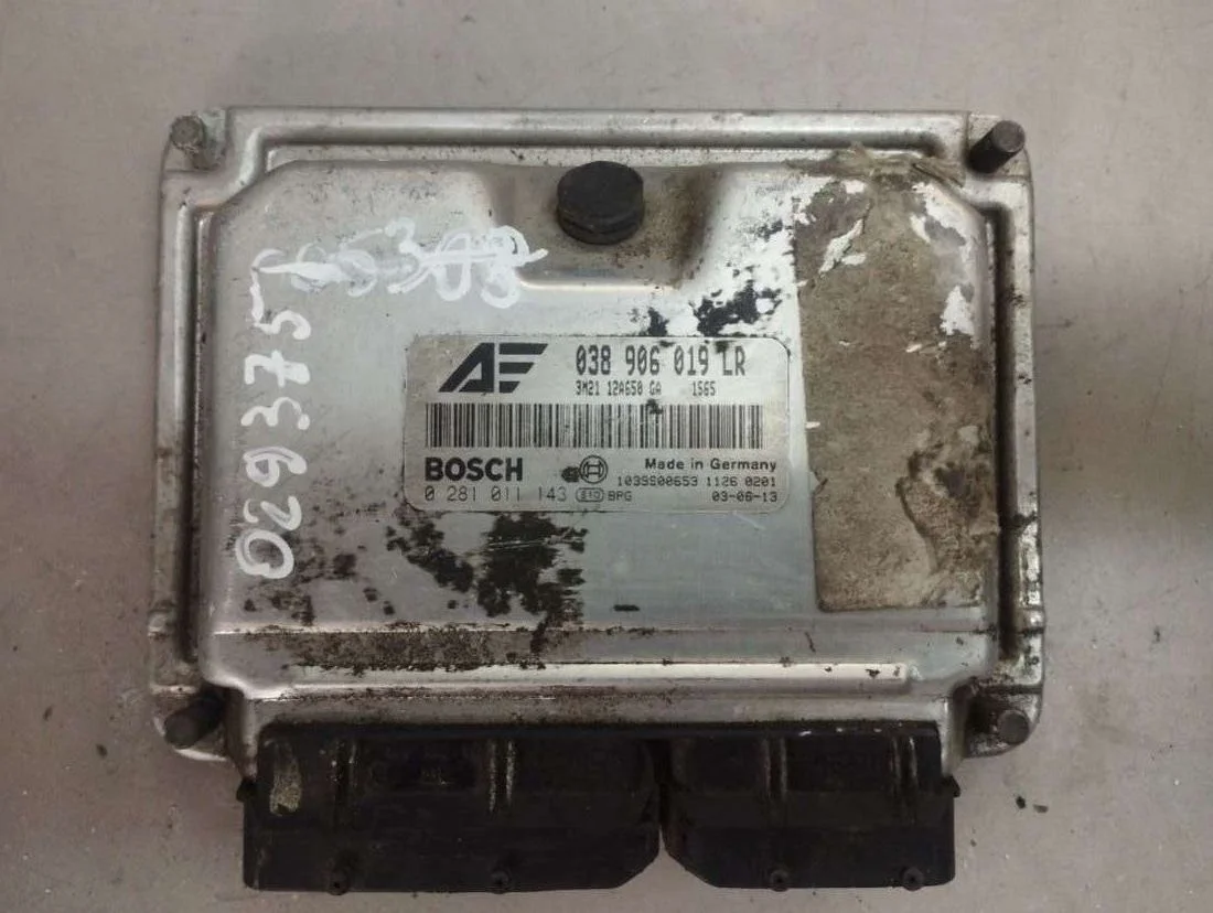 Блок управления двигателем 0281011143 Ford Galaxy 1 restailing 1.9 Дизель