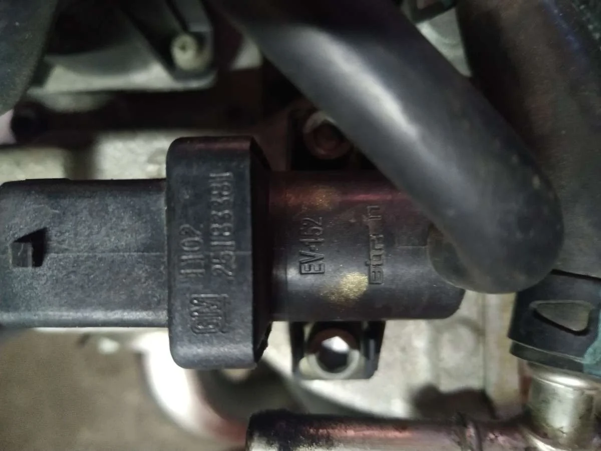 Клапан электромагнитный  25183381 Opel Antara 2.2 Дизель