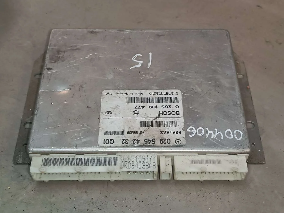Блок управления ABS 0265109477 Mercedes-Benz A W168 1.7 Дизель