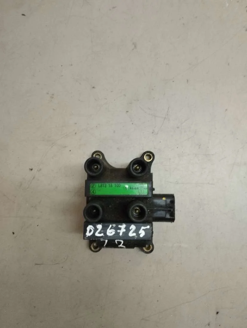 Катушка зажигания L81318100 Mazda 6 1 1.8 Бензин