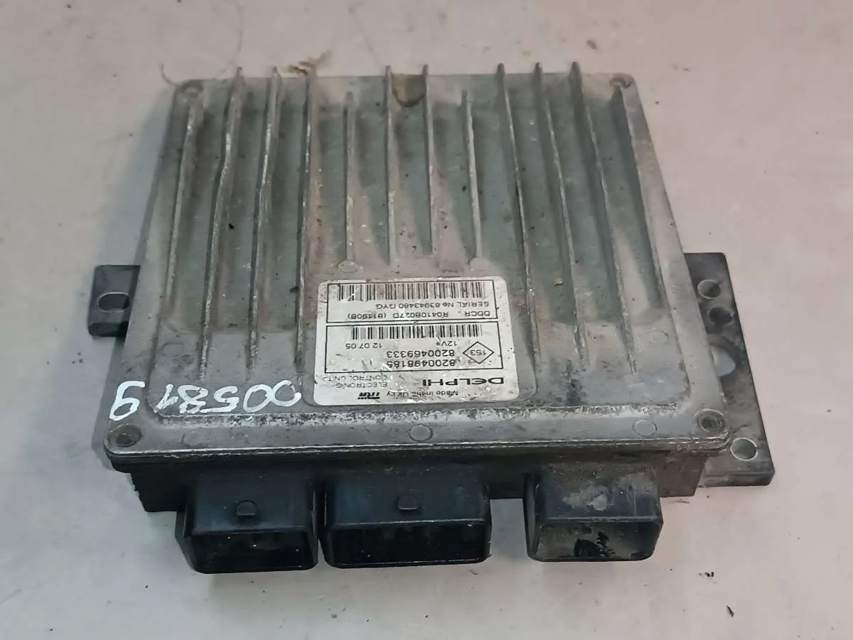 Блок управления двигателем 8200498185 Renault Clio 2 1.5 Дизель