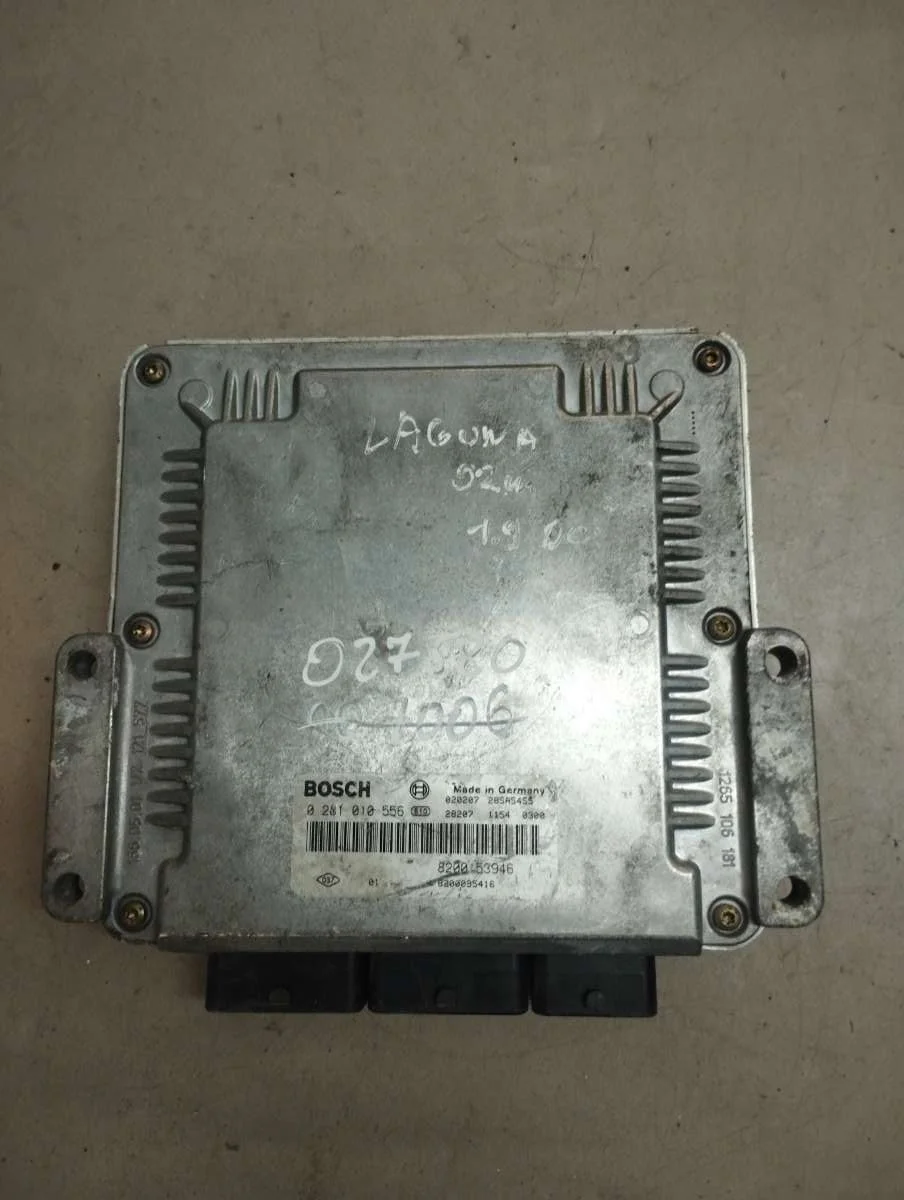 Блок управления двигателем 0281010556 Renault Laguna 2 1.9 Дизель