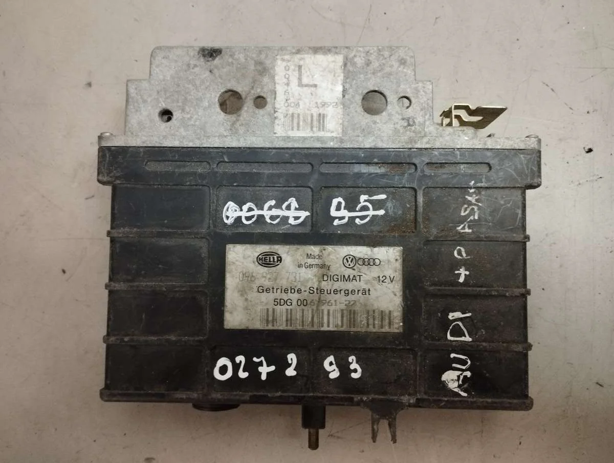 Блок управления АКПП 096927731 Volkswagen Passat B4 1.8 Бензин