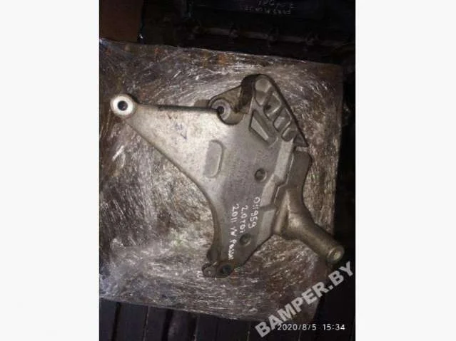 Кронштейн двигателя 03L199207 Volkswagen Passat 2.0 Дизель