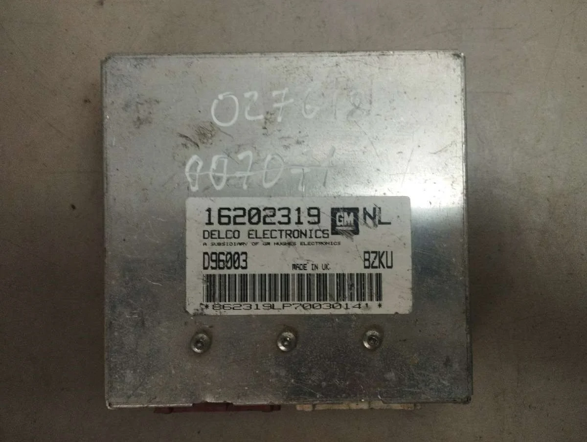Блок управления двигателем 16202319 Opel Vectra B 1.6 Бензин