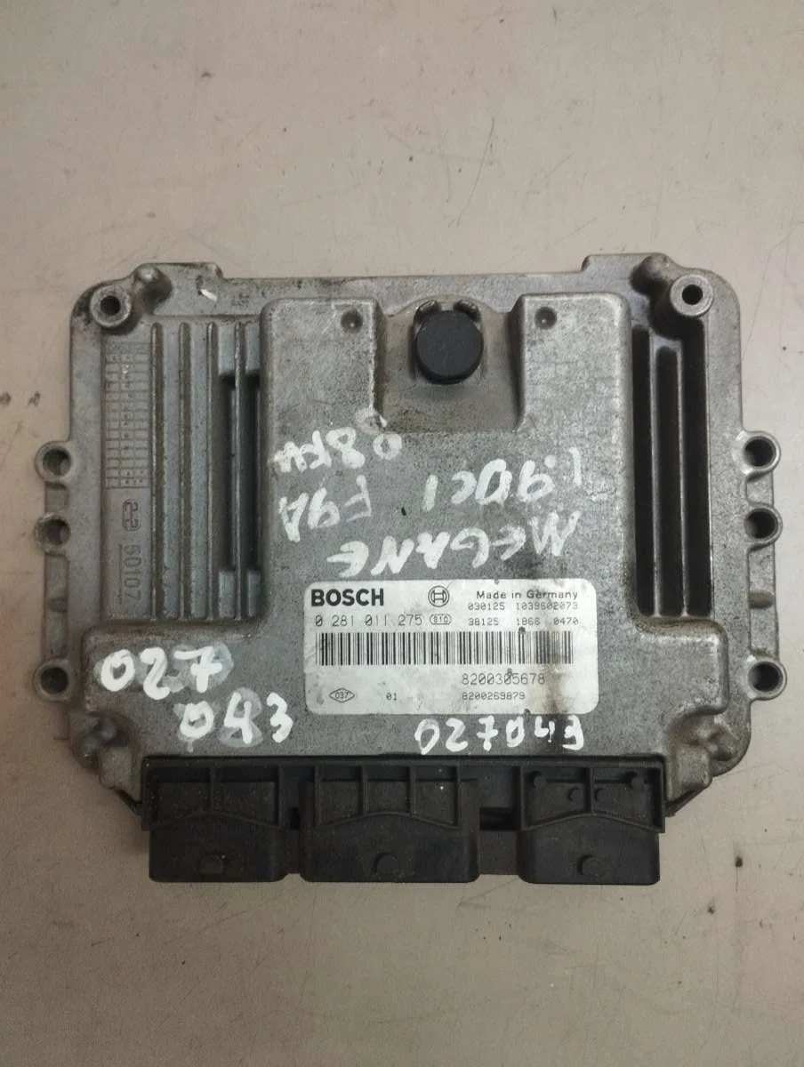 Блок управления двигателем 0281011275 Renault Megane 2 1.9