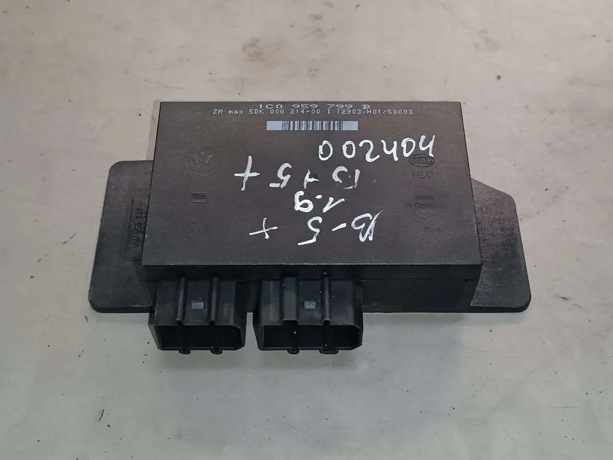 Блок комфорта 1C0959799B Volkswagen Golf 4 1.9 Дизель