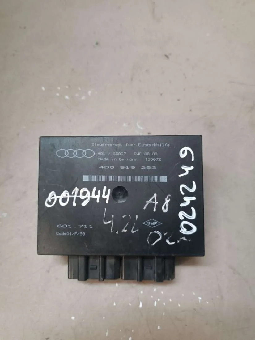 Блок управления парктрониками 4D0919283 Audi A8 D2 (S8) 0