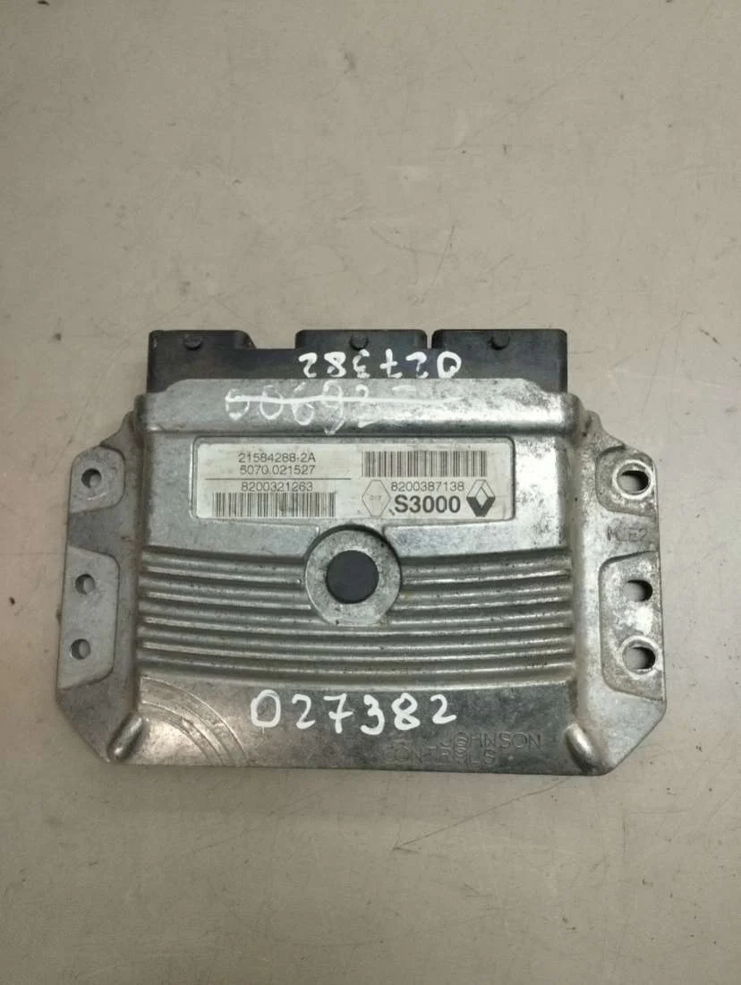 Блок управления двигателем 8200387138 Renault Scenic 1 1.6 Бензин