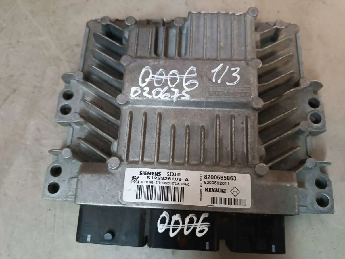 Блок управления двигателем S122326109A Renault Megane 2 1.5 Дизель