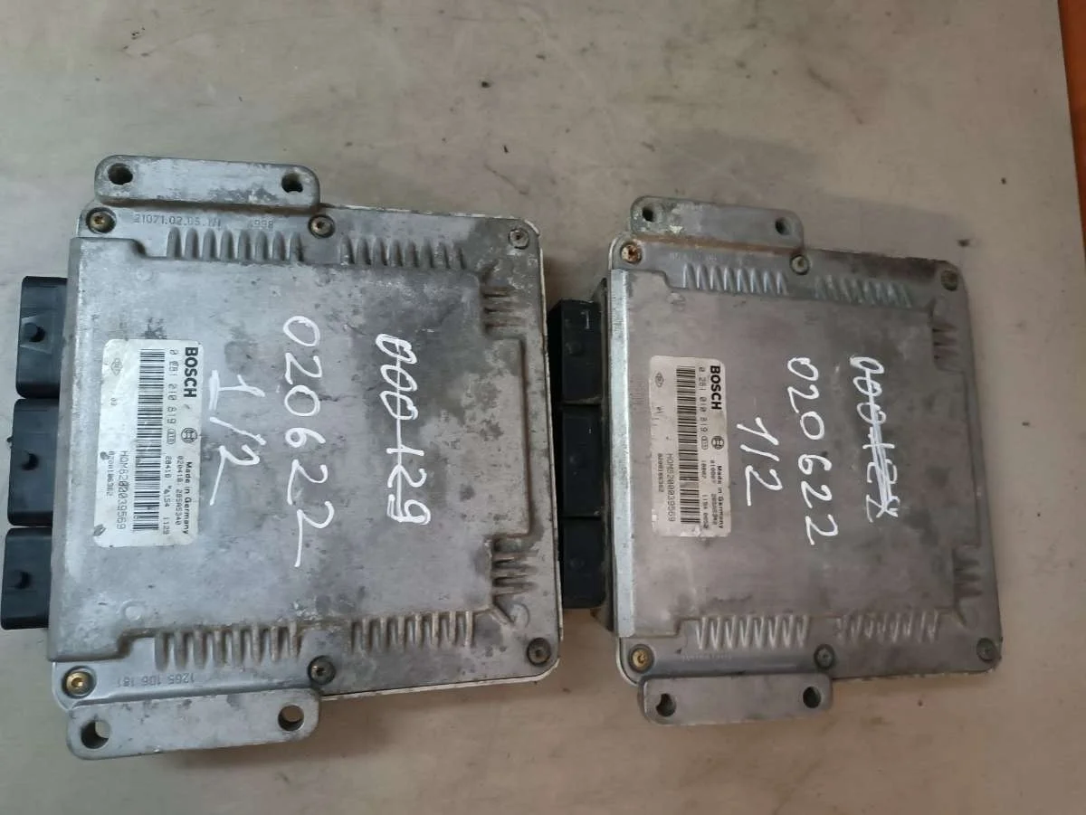 Блок управления двигателем 0281010819 Renault Scenic 1 1.9 Дизель