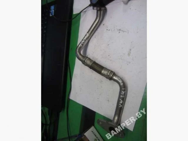 Масляная трубка турбины 03C145735F Volkswagen Golf 1.4 Бензин