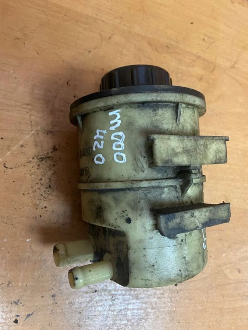 Бачок ГУР 8200005185 Renault Laguna 2 1.9 Дизель