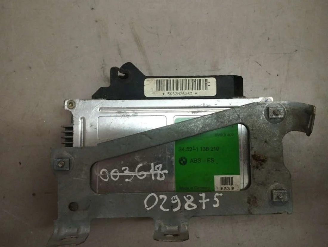 Блок управления ABS 34521138219 BMW 3 E36 0