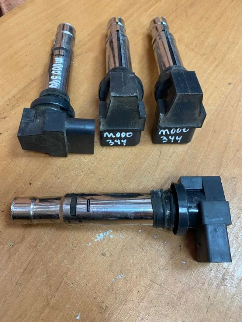 Катушка зажигания 036905715G Volkswagen Golf 6 1.4 Бензин