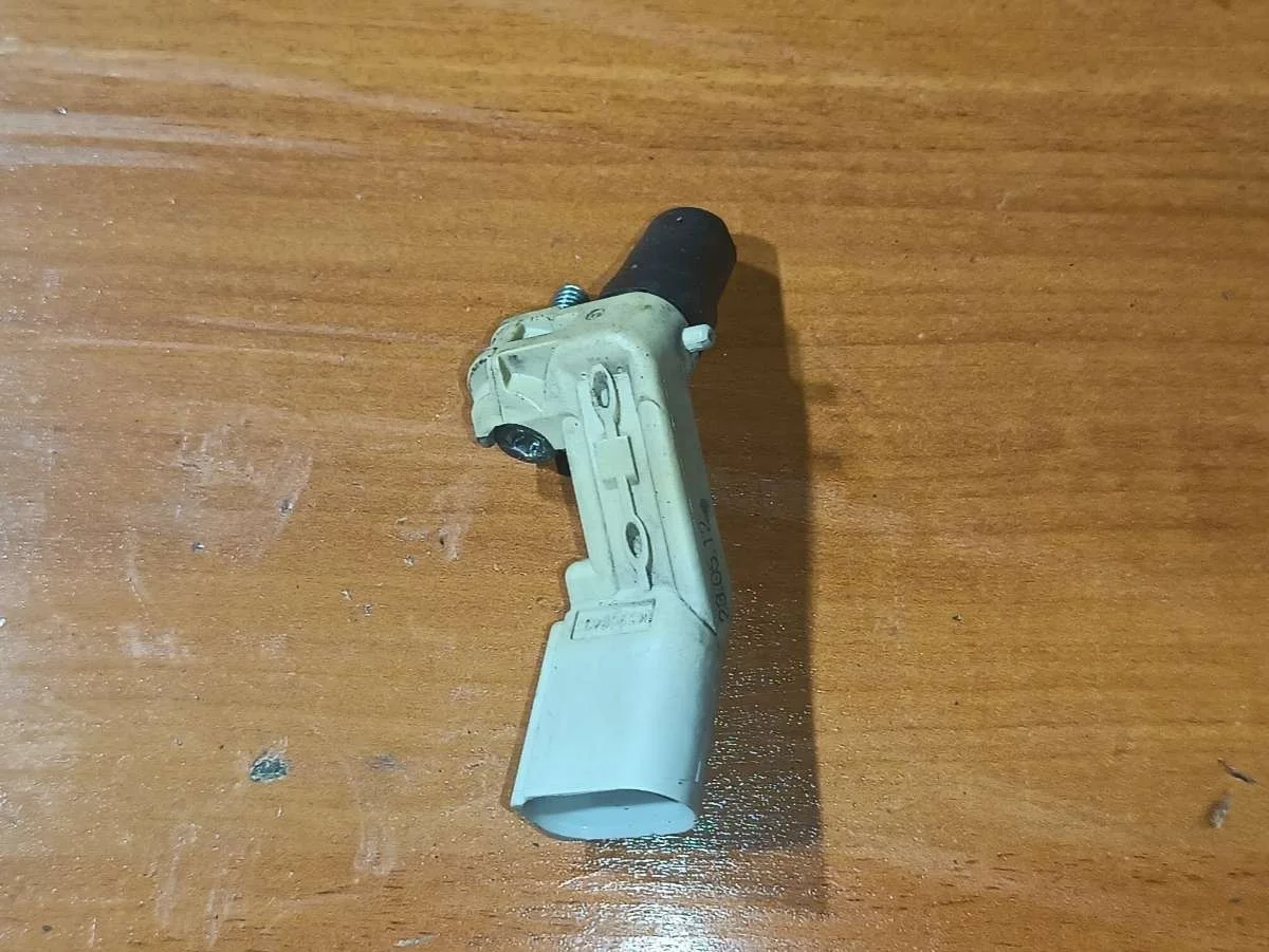 Датчик коленвала 1K0906433 Volkswagen Golf 6 1.2 Бензин