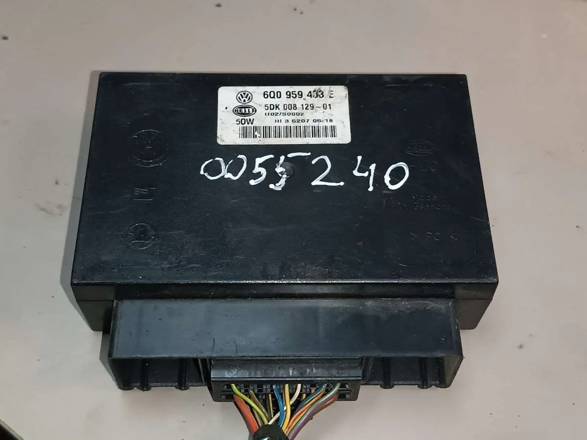 Блок комфорта 6Q0959433E Volkswagen Polo 4 0