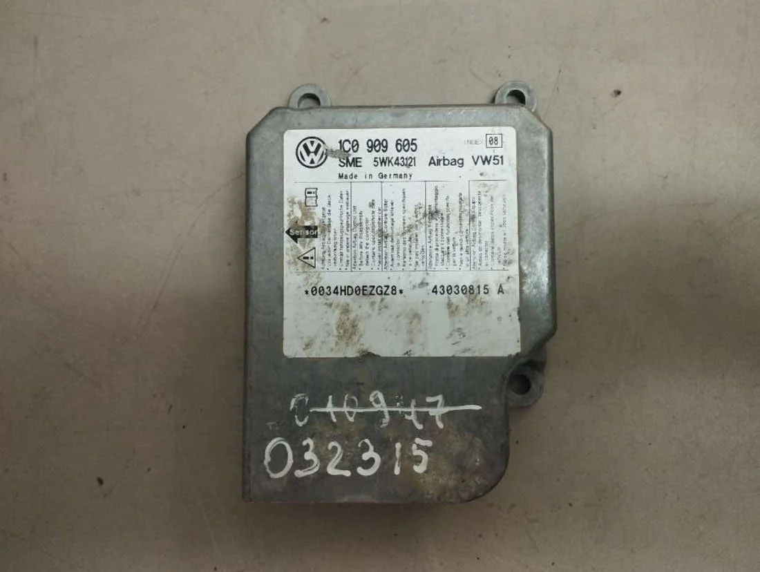 Блок AirBag 1C0909605A Volkswagen Transporter T5 2.5 Дизель