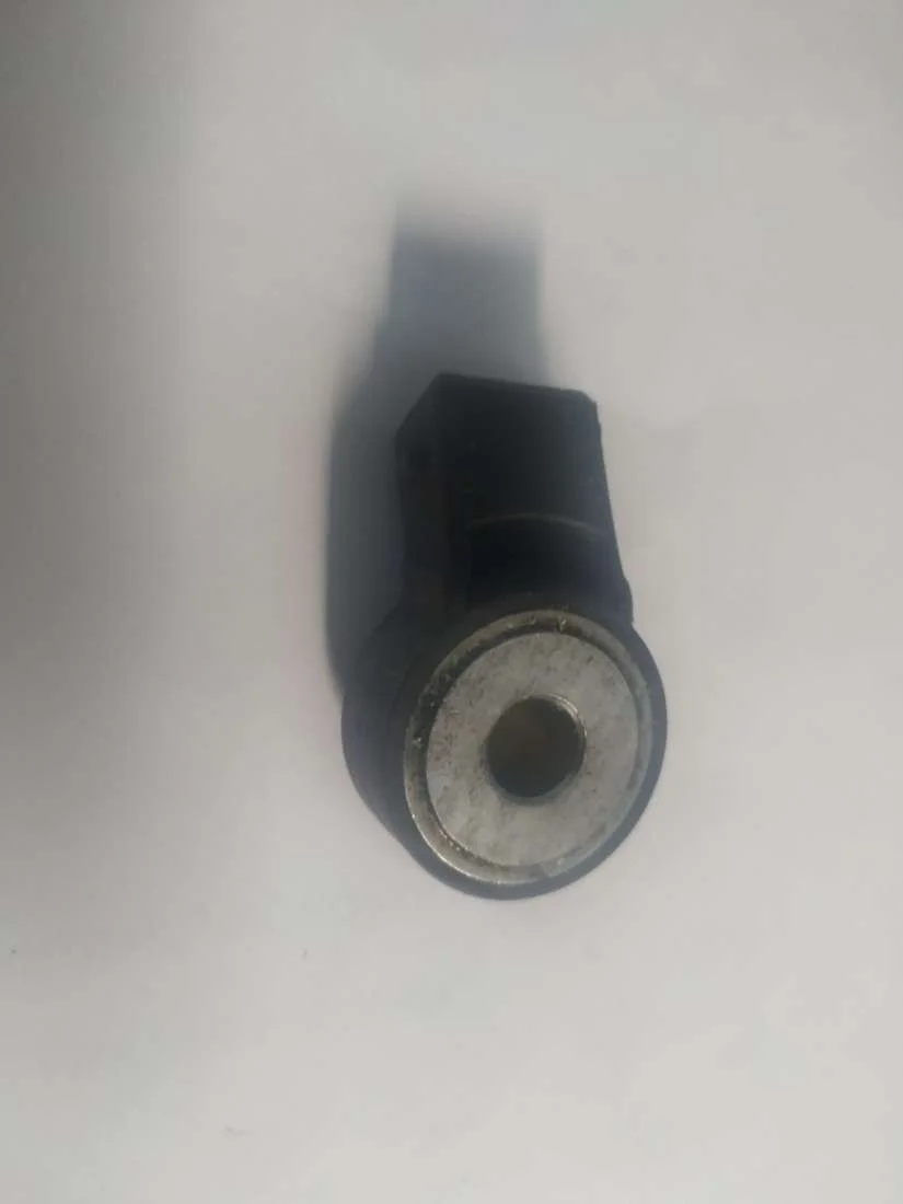 Датчик детонации 1611533628 SsangYong Kyron 2.0 Дизель