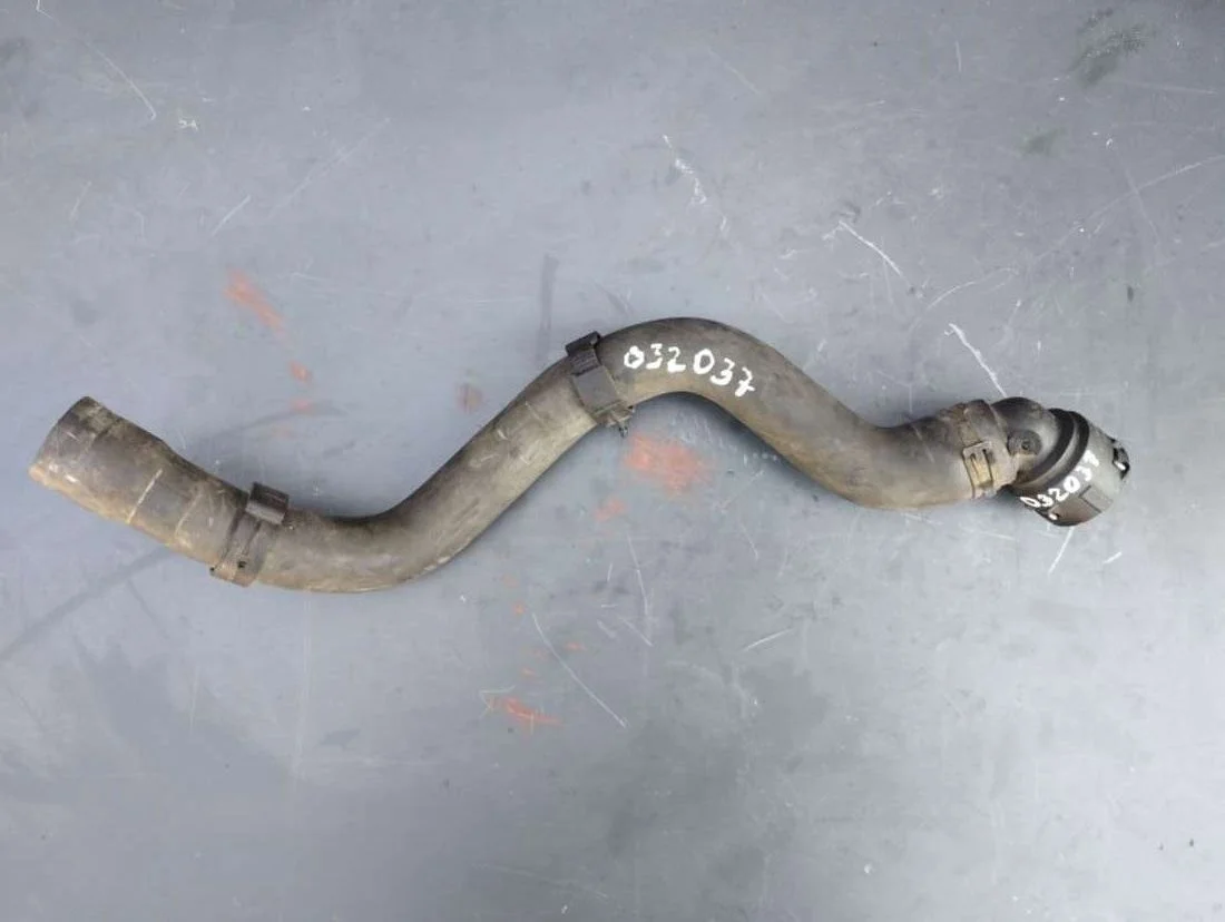 Патрубок радиатора 6Q0122291E Volkswagen Passat B6 0