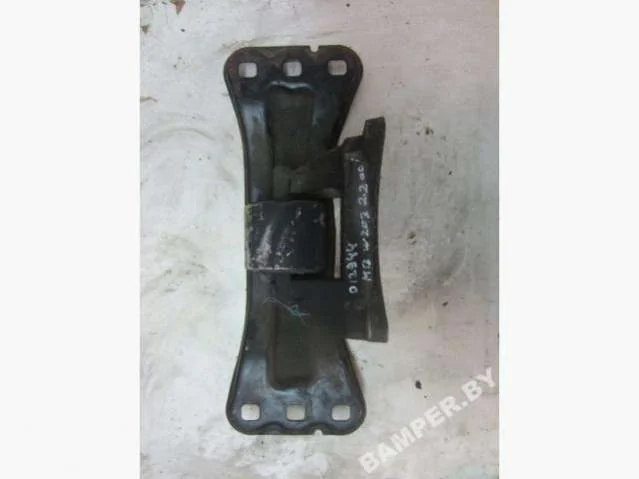 Подушка крепления кпп A2032420601 Mercedes-Benz C W203 2.2 Дизель