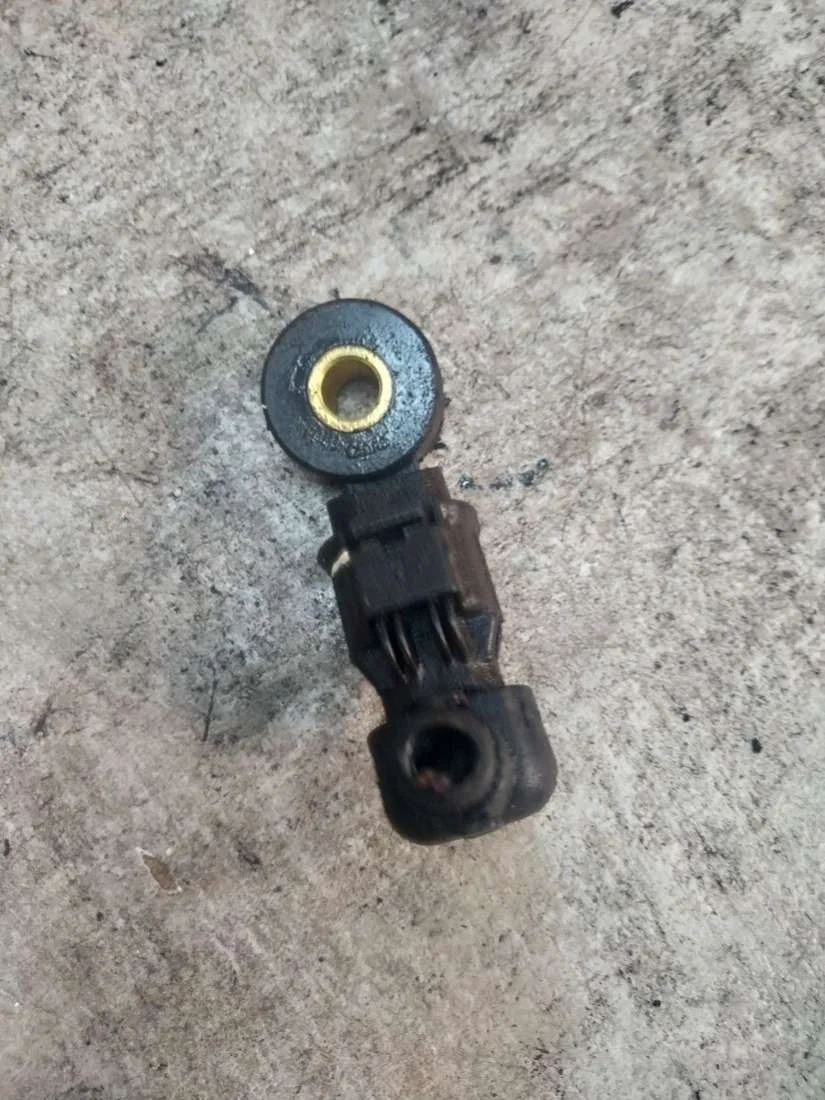 Датчик детонации 55563372 Opel Insignia 1 1.4 Бензин