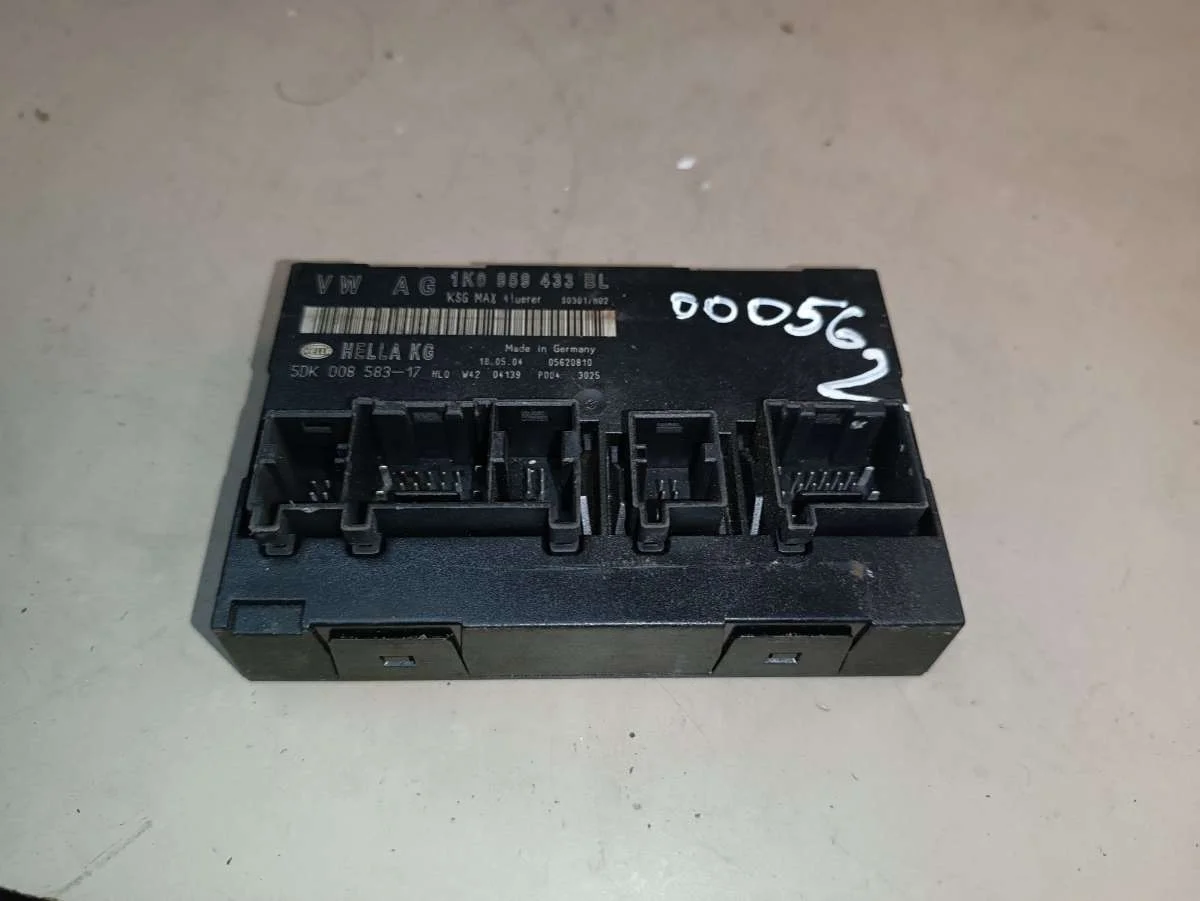 Блок комфорта 1K0959433BL Volkswagen Golf 5 1.9 Дизель
