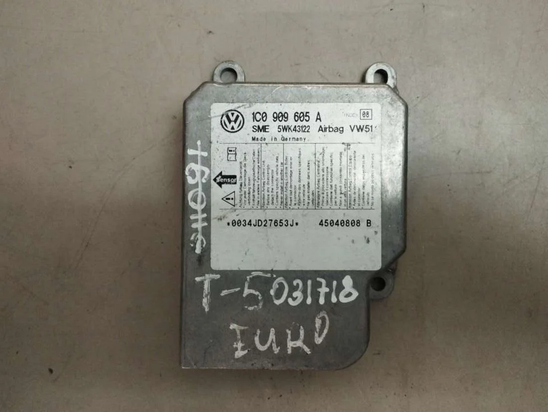 Блок AirBag 1C0909605A Volkswagen Transporter T5 2.5 Дизель
