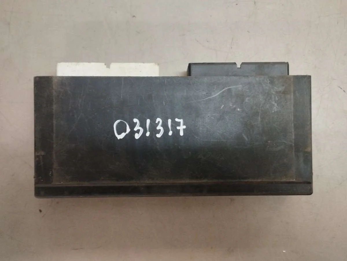 Блок комфорта 61351379741 BMW 5 E34 0