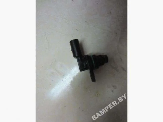 Датчик распредвала 030907601E Volkswagen Golf 1.4 Бензин