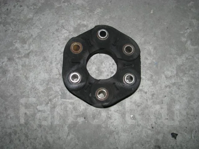 муфта эластичная карданн. вала VW Touareg 2002-2010 - -