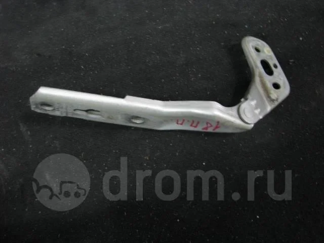 петля капота Audi A6 (C6 4F) 2004-2011 R -