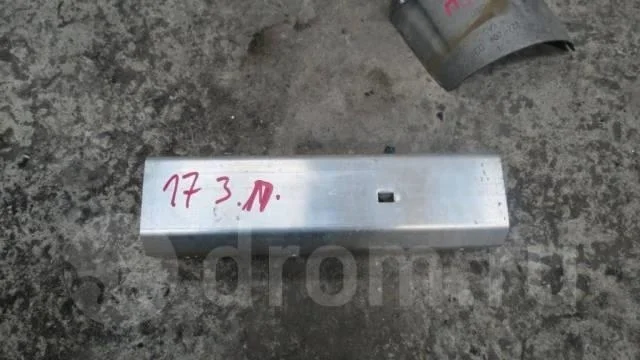 кронштейн усилителя заднего бампера Audi A4 (B7) 2004-2009 R R