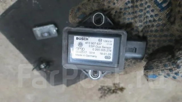датчик ускорения Audi A4 (B7) 2004-2009 - -