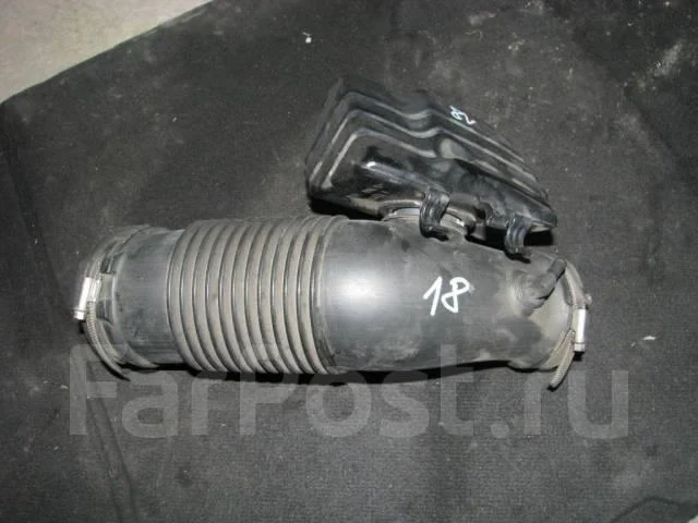 резонатор воздушного фильтра Audi A6 (C6 4F) 2004-2011 - -