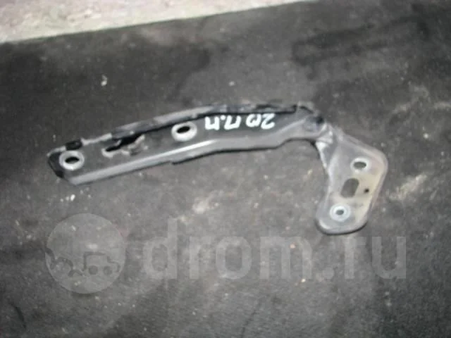 петля капота Audi A6 (C6 4F) 2004-2011 R -