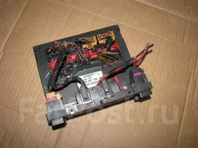 блок управления бортовой сети VW Jetta 2005-2011 - -