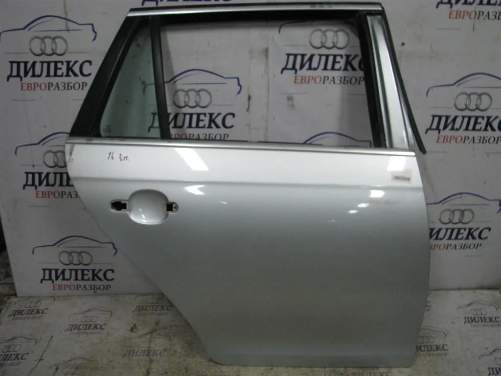 дверь VW Golf V Variant 2003-2009 R R