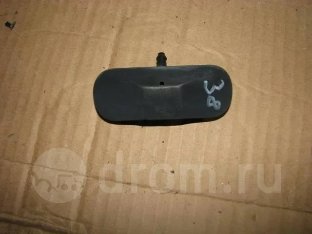 форсунка омывателя лобового стекла VW Jetta 2005-2011 - -