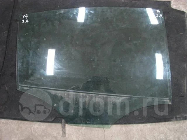 стекло двери VW Passat (B6) 2005-2010 R R