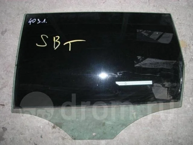 стекло двери VW Passat (B6) 2005-2010 L R