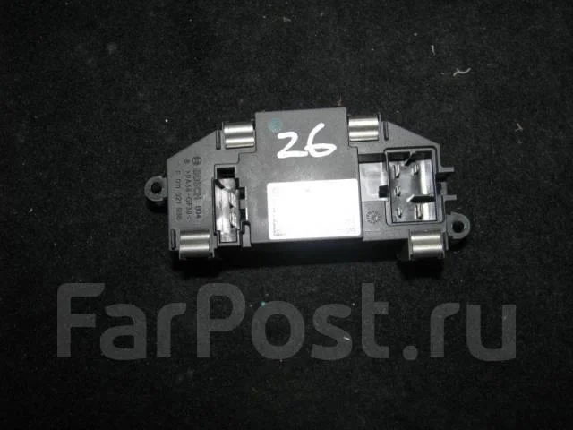 резистор отопителя VW Tiguan 2007-2011 - -