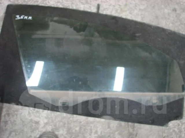 стекло двери VW Passat (B6) 2005-2010 R F