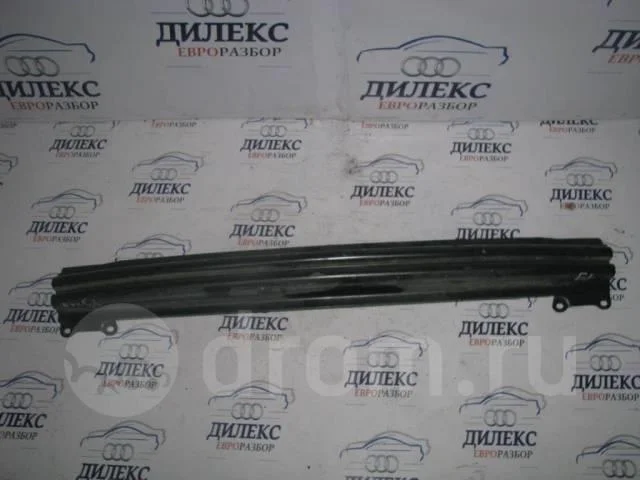 усилитель заднего бампера VW Golf V Plus 2005-2014 - R