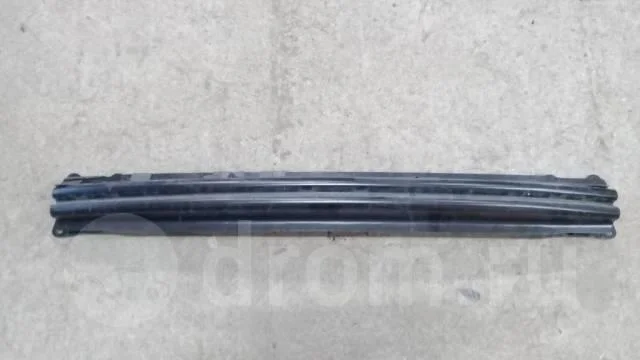 усилитель заднего бампера VW Golf V Plus 2005-2014 - R