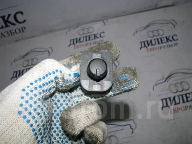 переключатель регулировки зеркала Audi A6 (C6 4F) 2004-2011 - -