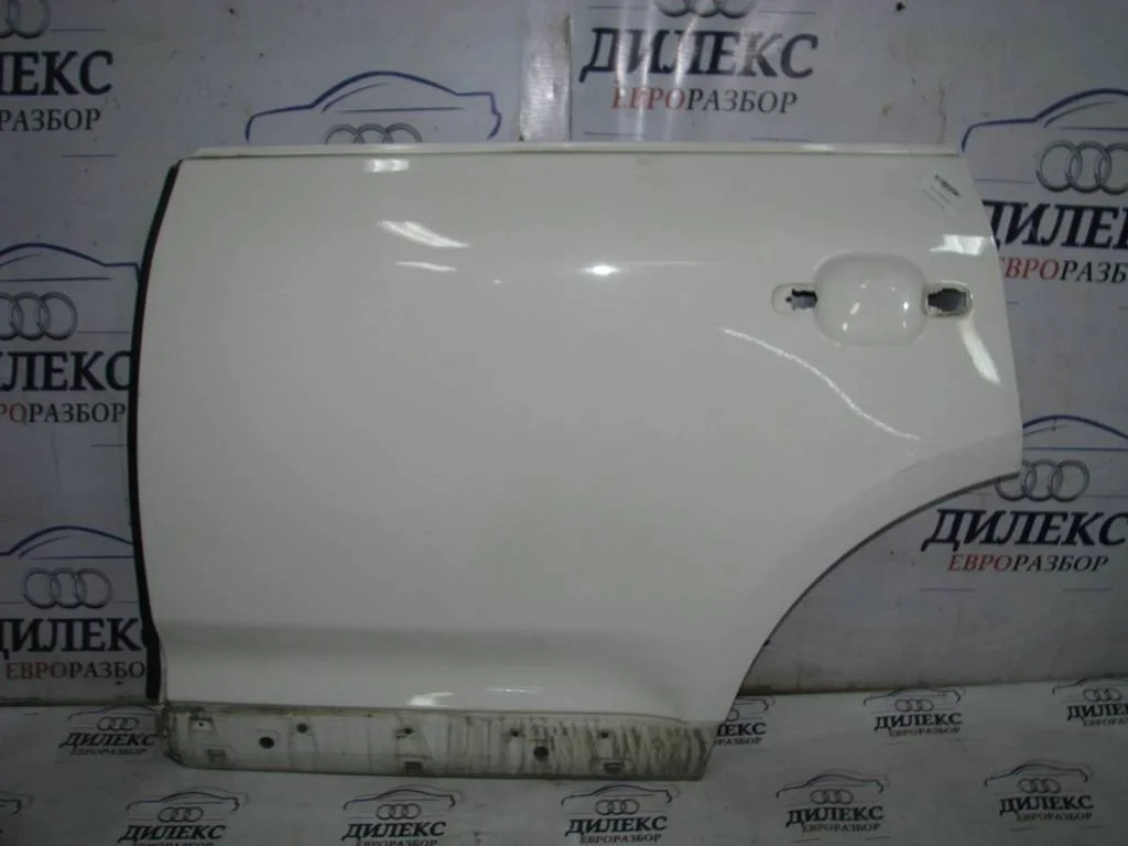 дверь VW Touareg 2002-2010 L R