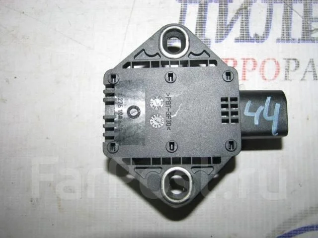 датчик ускорения Audi A4 (B7) 2004-2009 - -