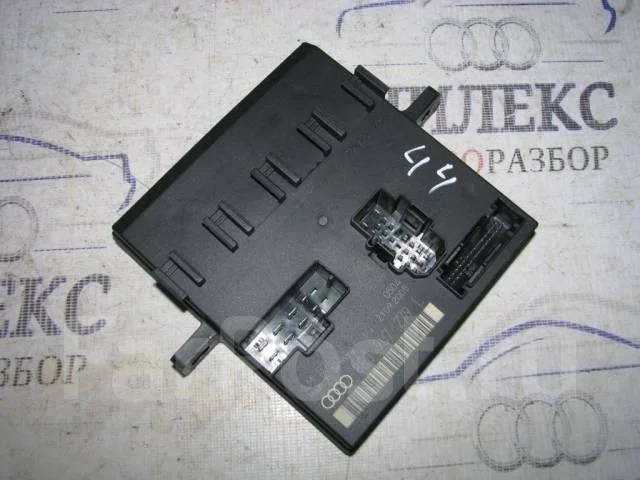 блок управления бортовой сети Audi A4 (B7) 2004-2009 - -